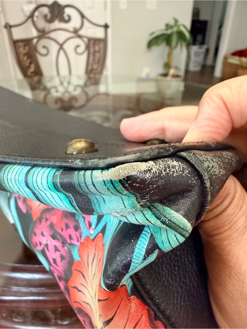 Anuschka Black Tote with Vibrant Tropical Floral Paint and matching wallet - Picture 9 of 12